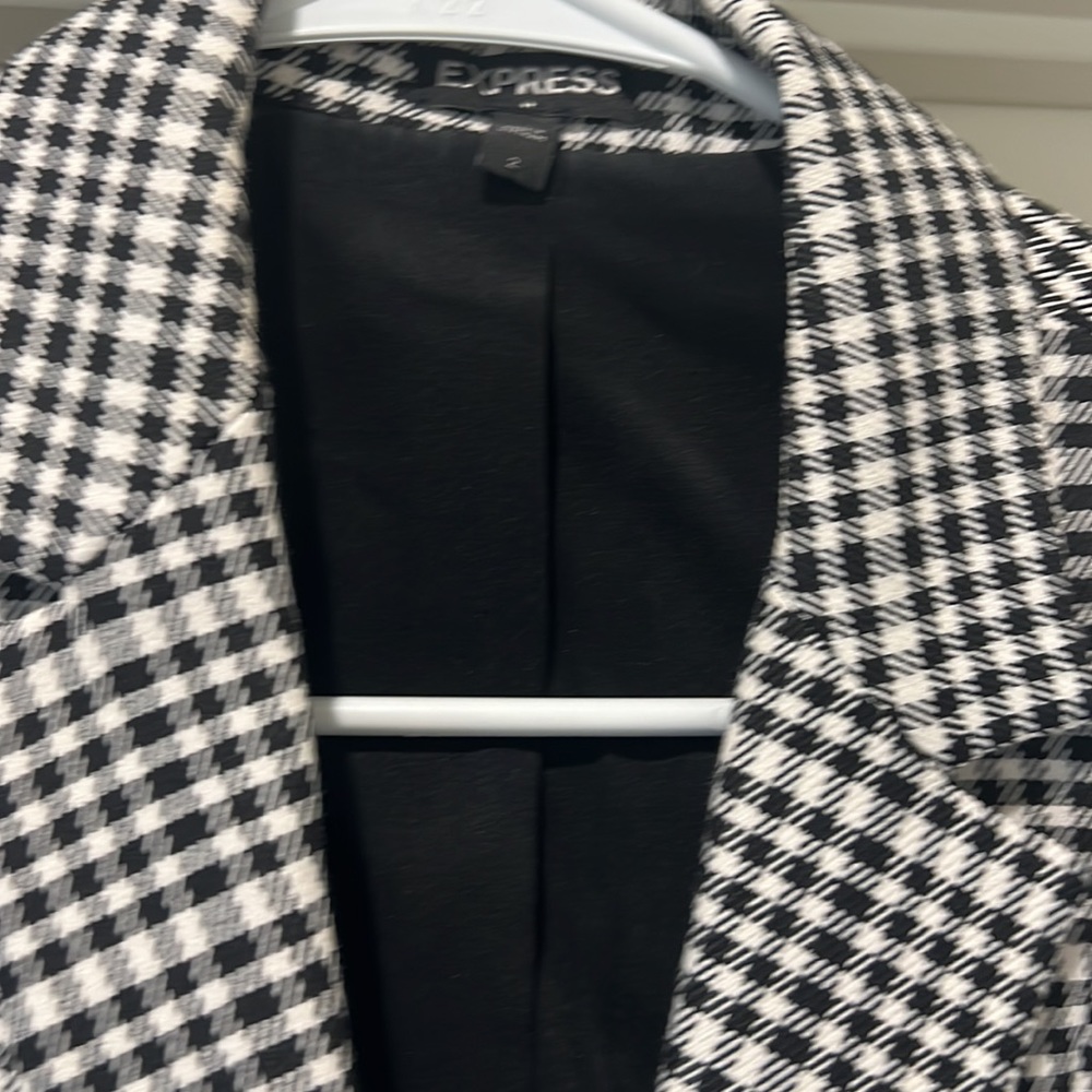 Express blazer - Picture 2 of 4